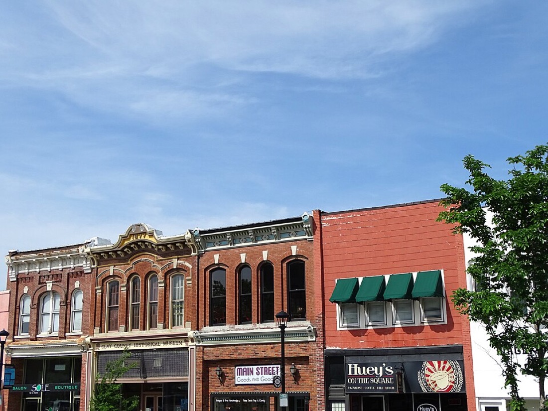 Historic square storefronts in Liberty, Missouri